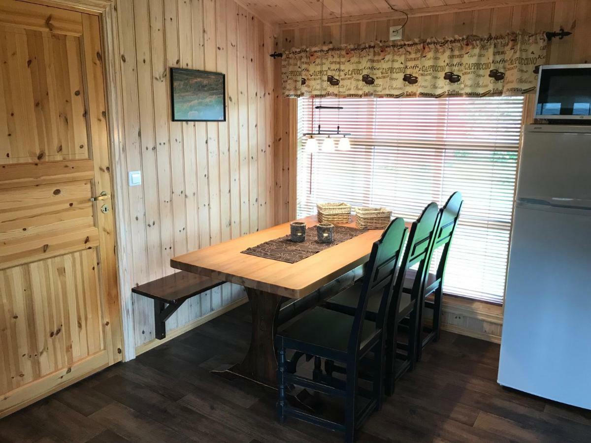 Roste Hyttetun Og Camping Os (Hedmark) Esterno foto