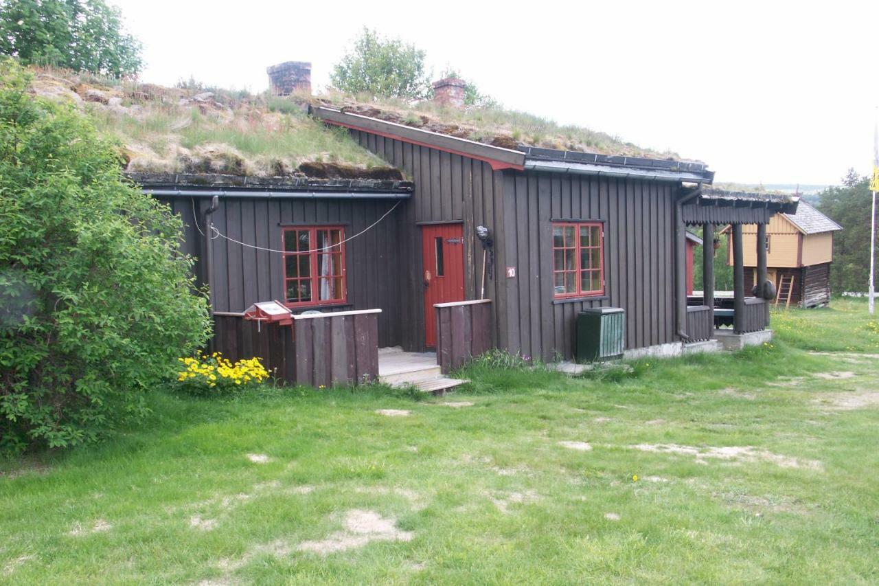 Roste Hyttetun Og Camping Os (Hedmark) Esterno foto