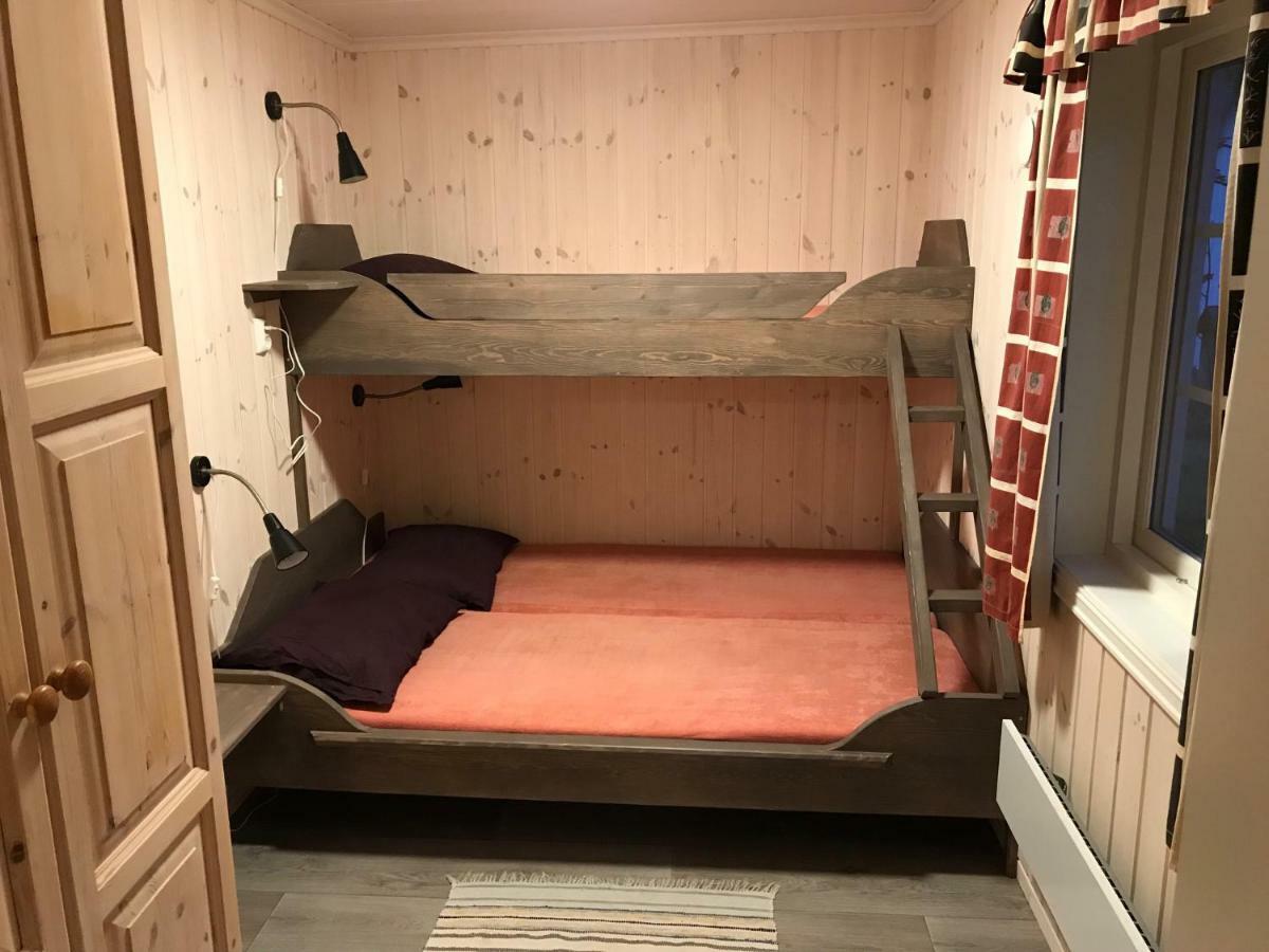 Roste Hyttetun Og Camping Os (Hedmark) Esterno foto