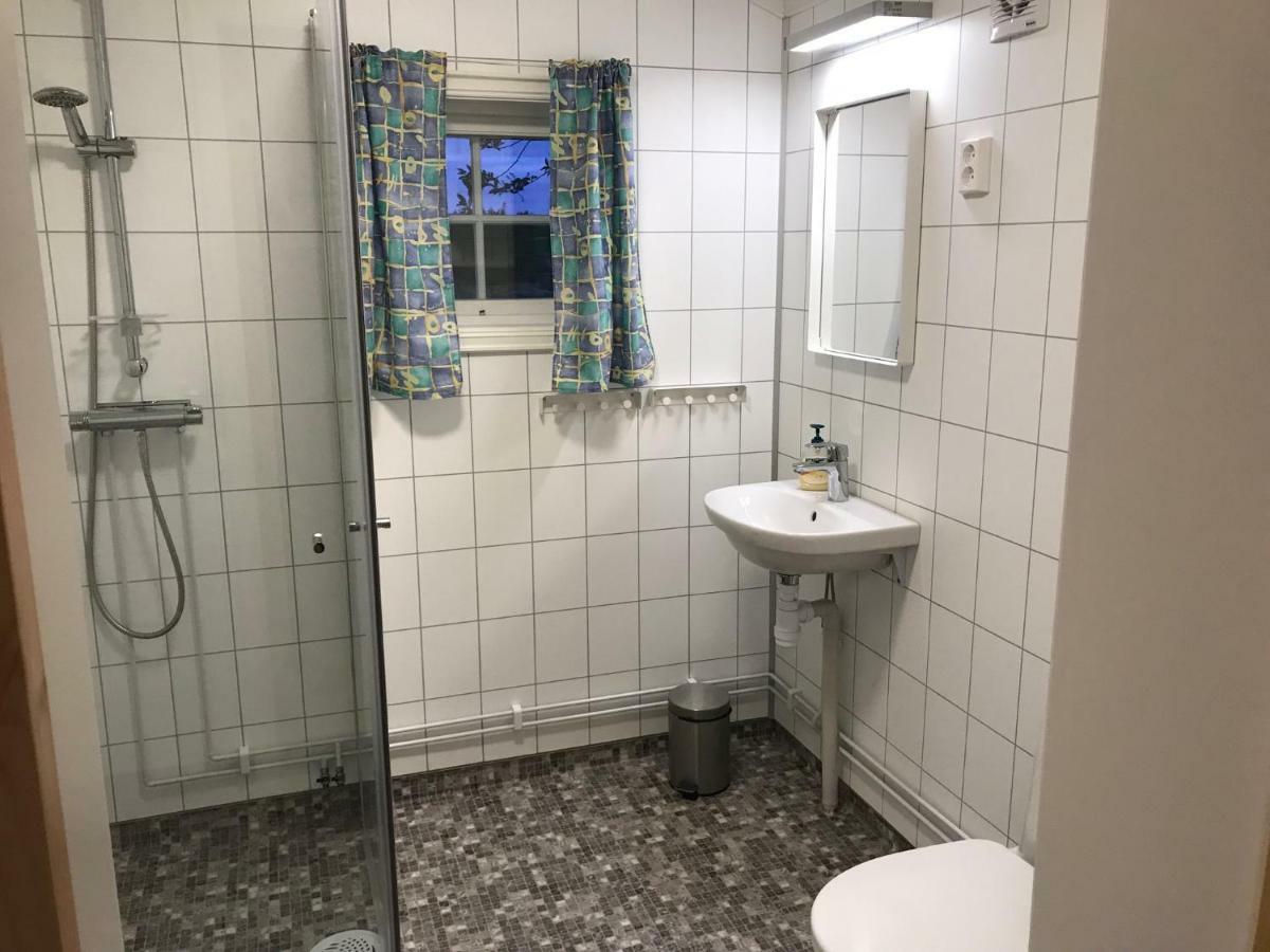 Roste Hyttetun Og Camping Os (Hedmark) Esterno foto